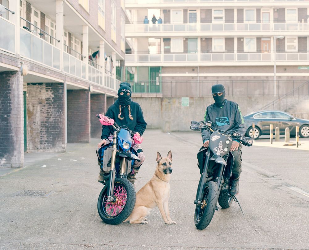 Gangi motocyklowe istnieją nie tylko na filmach. Tak widzi je Spencer Murphy 1