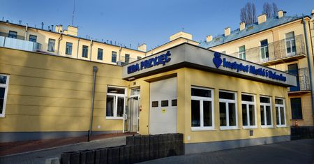 Warszawa. Protest przeciwko likwidacji poradni immunologicznej w Instytucie Matki i Dziecka