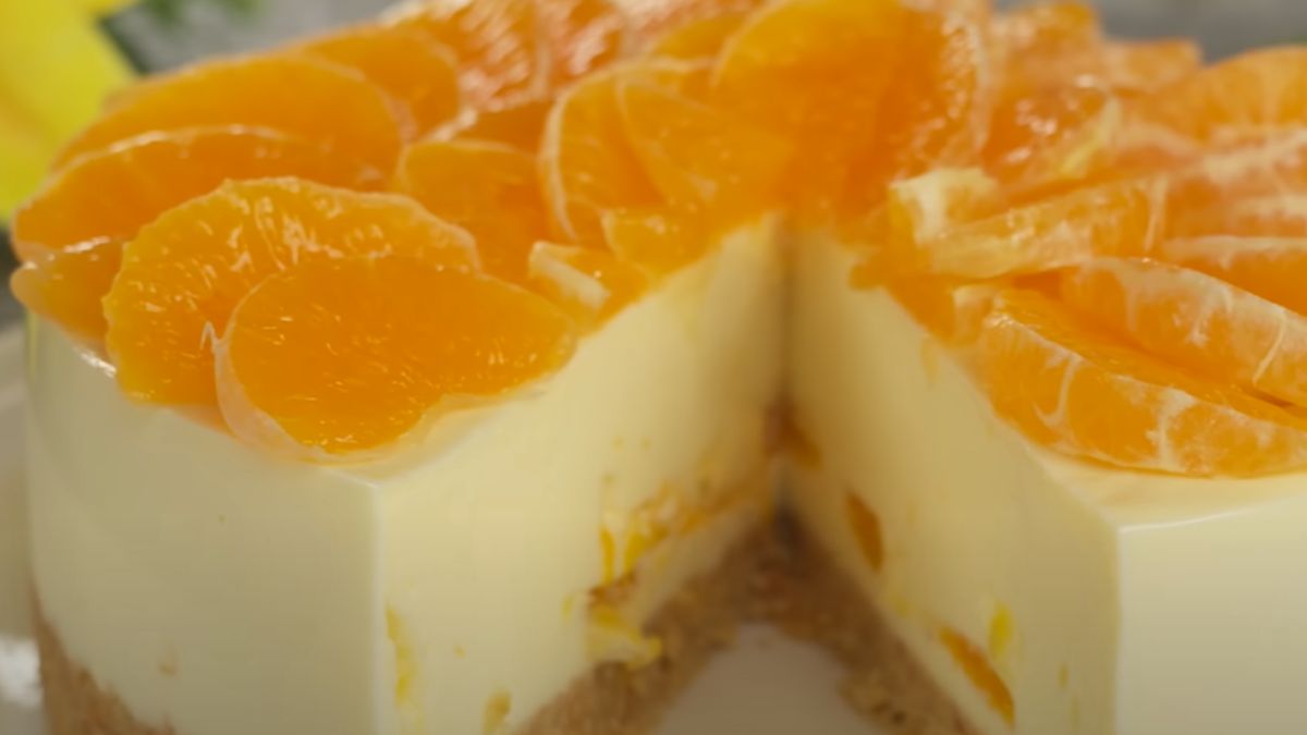 Brzoskwinie z puszki mieszam ze skondensowanym mlekiem. Rodzina nie chce już patrzeć na inne ciasta