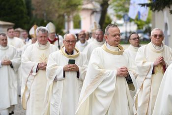 Zmiany w parafiach. Gdzie w niedzielę 27 lipca wierni pożegnają swoich proboszczów?