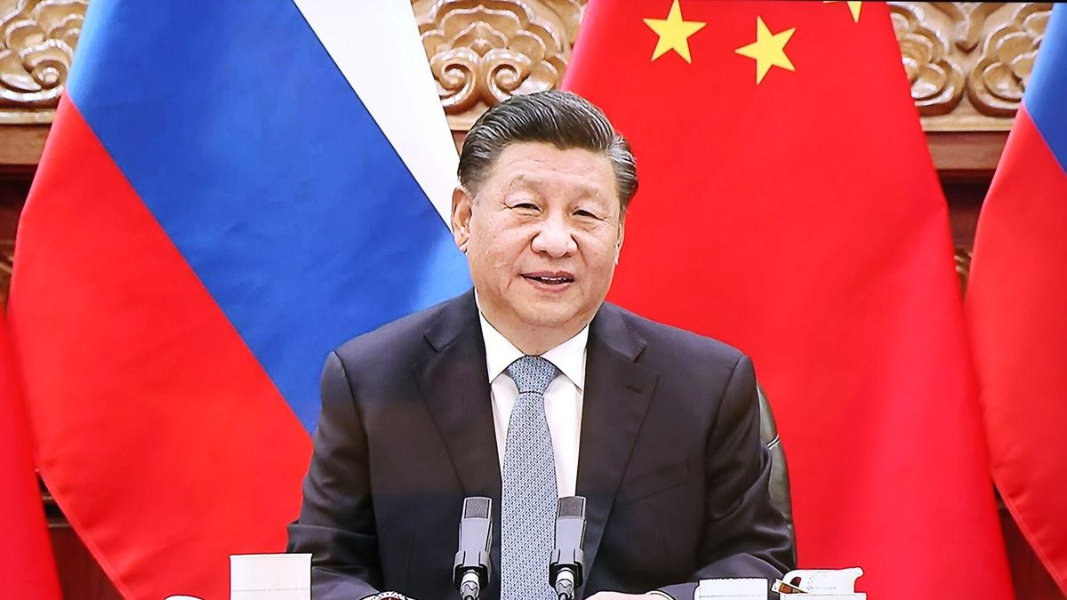 MOSCOW, RUSSIA - DECEMBER 15: (---EDITORIAL USE ONLY â MANDATORY CREDIT - "KREMLIN PRESS OFFICE / HANDOUT" - NO MARKETING NO ADVERTISING CAMPAIGNS - DISTRIBUTED AS A SERVICE TO CLIENTS----) Chinese President Xi Jinping is seen during a meeting with Russian President Vladimir Putin (not seen) via videoconference in Moscow, Russia on December 15, 2021. (Photo by Kremlin Press Office / Handout/Anadolu Agency via Getty Images)