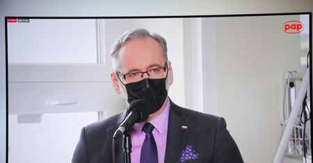 COVID-19. Tragiczne wieści. Niedzielski podał nową liczbę zgonów