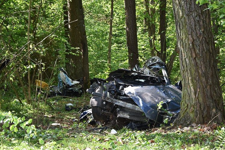 Koszmarny wypadek. 27-latek zginął na miejscu