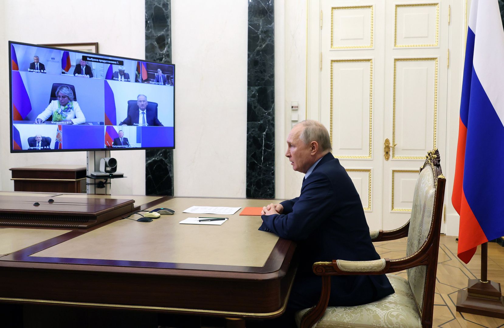 Poparcie dla Putina w Rosji nadal wysokie. Psycholog wyjaśnia