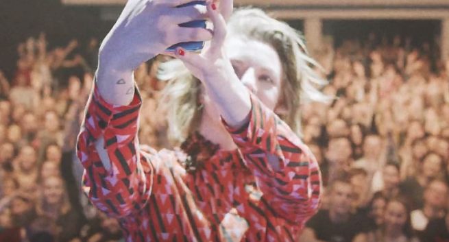 Sarsa promuje Huawei P smart Pro (wideo)