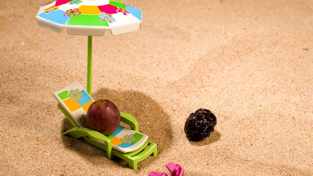 Pieprzyki w wyniku nadmiernej ekspozycji na promienie słoneczne mogą rozwinąć się w czerniaka skóry  