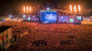 Tak internet zrobił z sześciu chuliganów "gwiazdy" imprezy. Łódź Summer Festival przegrało z algorytmem