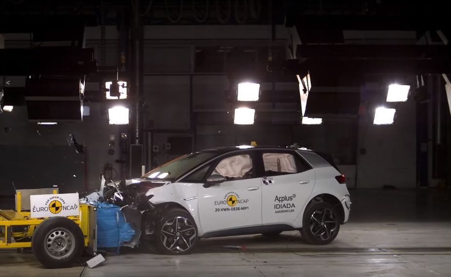 Volkswagen ID.3 rozbity przez Euro NCAP. Wyniki nie zaskakują