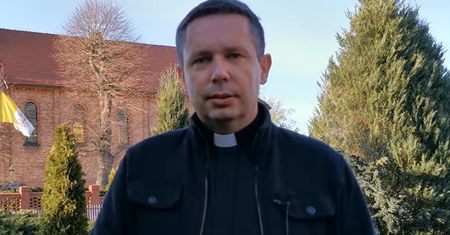 Cios w Kościół. "Jesteśmy na zakręcie"