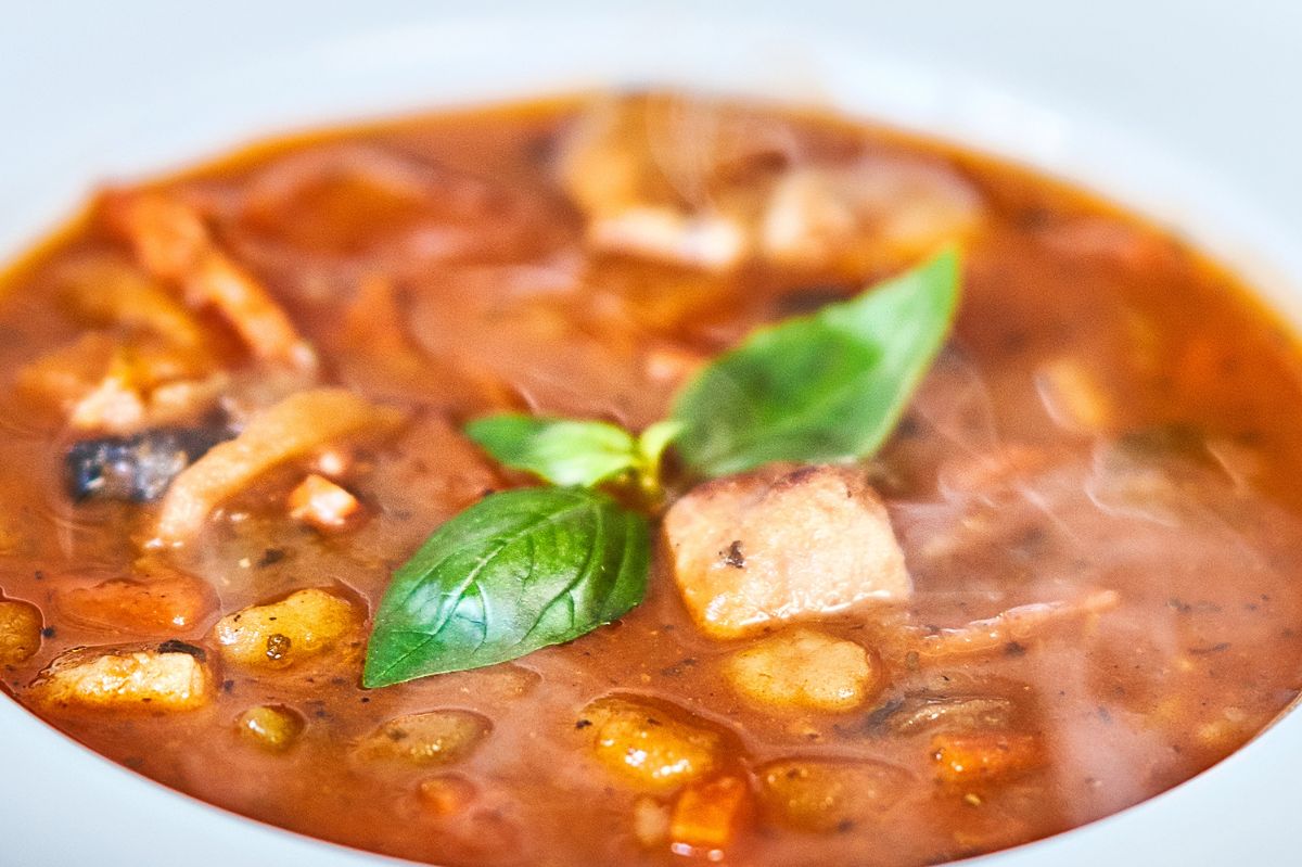 Discover Vienna's unique fiaker goulash: Hearty delight with a twist