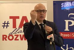 Pokazał Tuskowi "figę z makiem". Nagranie krąży w sieci