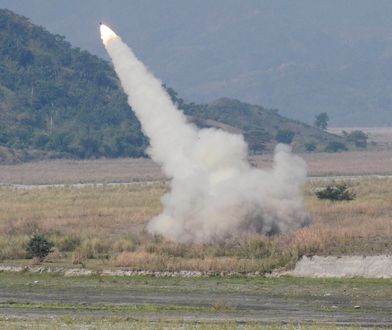 Wyrzutnie HIMARS w rumuńskiej armii. NATO szkoli żołnierzy