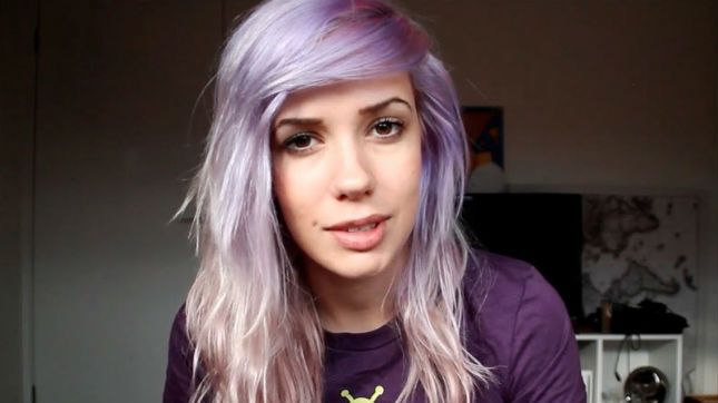 Ta vlogerka znalazła genialnie prosty sposób na trolli. Kontaktuje się z ich matkami 1