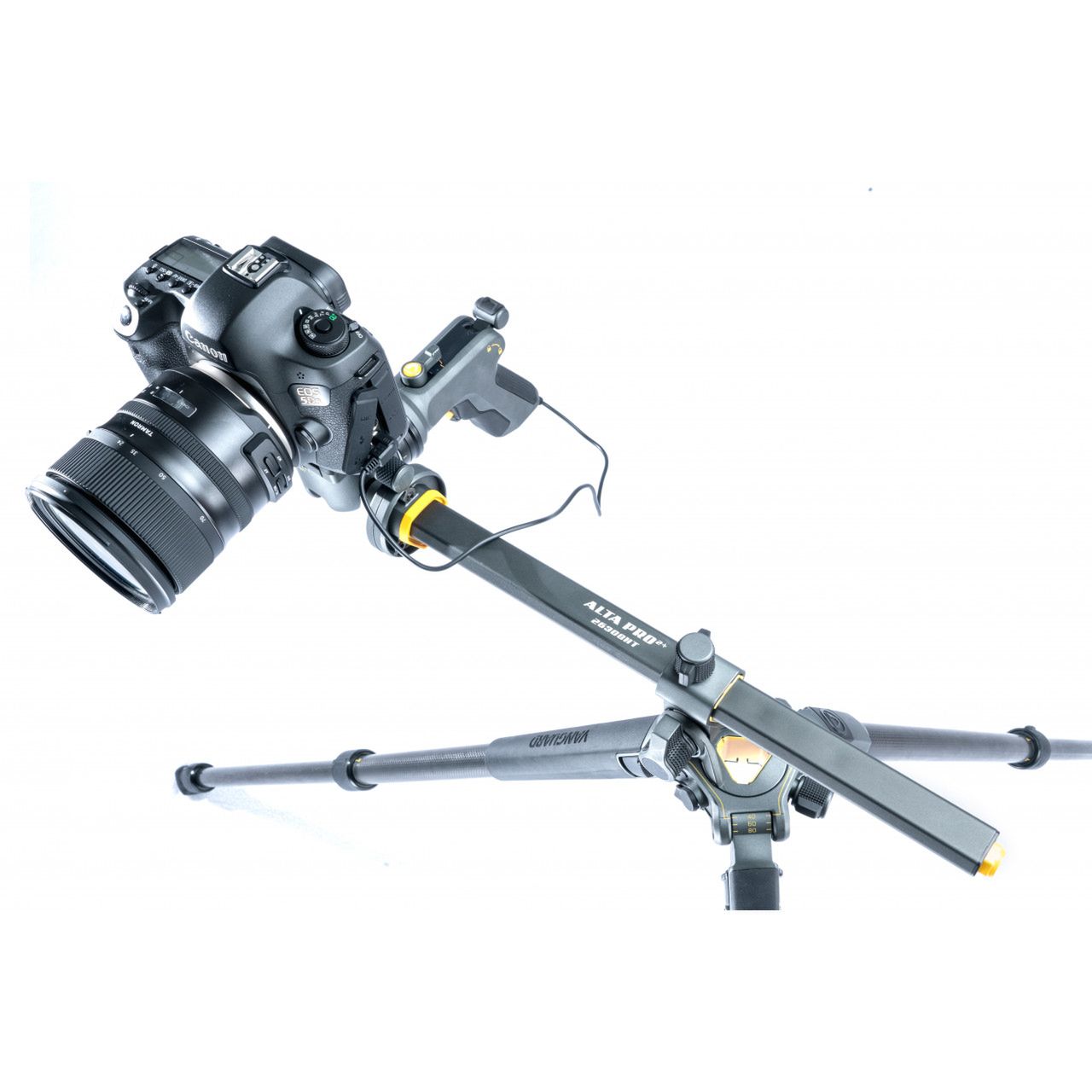 Vanguard Alta Pro 2+ 263CGHT pozwoli ci strzelać zdjęcia i to dosłownie 4