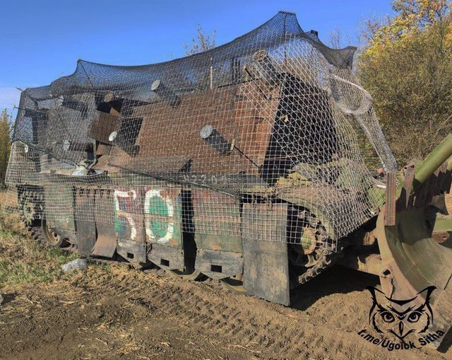 Russia repurposes vintage tanks for minefield clearance