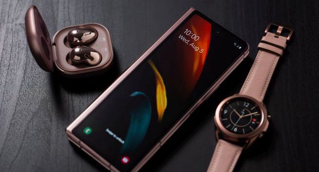 Samsung wprowadza do sprzedaży Galaxy Z Fold2. Składany ekran, obsługa 5G i potrójny aparat za 8799 złotych