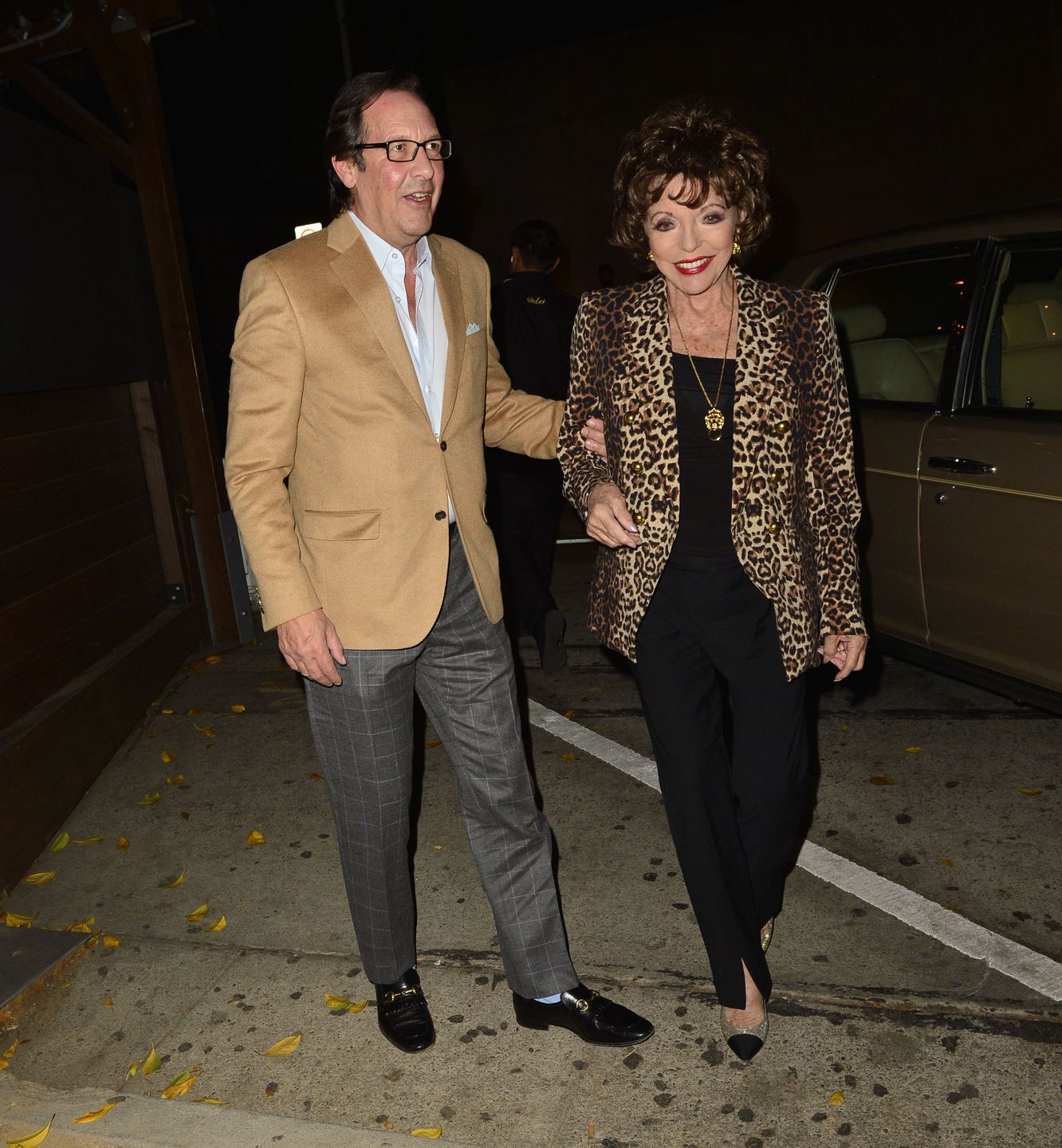 Joan Collins na randce z mężem