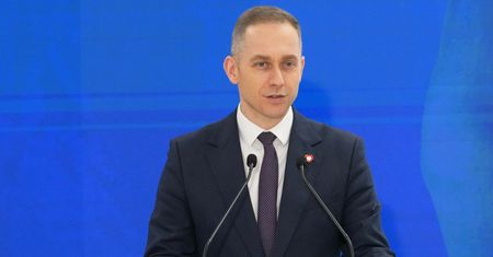 Polska może się bronić przez dwa tygodnie? Jest ostra reakcja wiceszefa MON