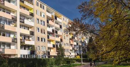 Kraków odkupi od prywatnych właścicieli mieszkania. Ma plan