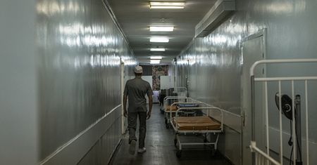Mobilizacja nawet w szpitalach. Chorzy muszą iść do wojska