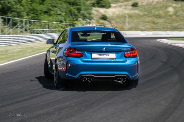 BMW M2 (2016)