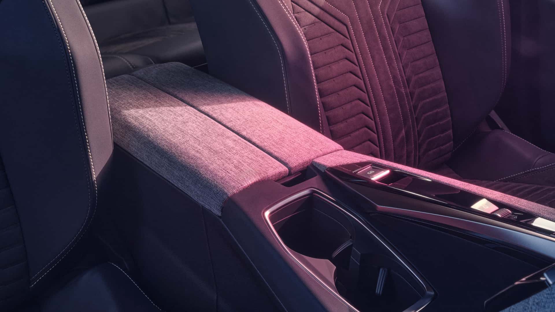 Nowy Peugeot E-3008