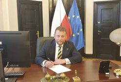 Łukasz Szumowski podał się do dymisji. Ministerstwo Zdrowia opublikowało zdjęcie potwierdzające jego rezygnację