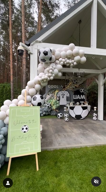 Marina i Wojtek Szczęśni świętują szóste urodziny Liama