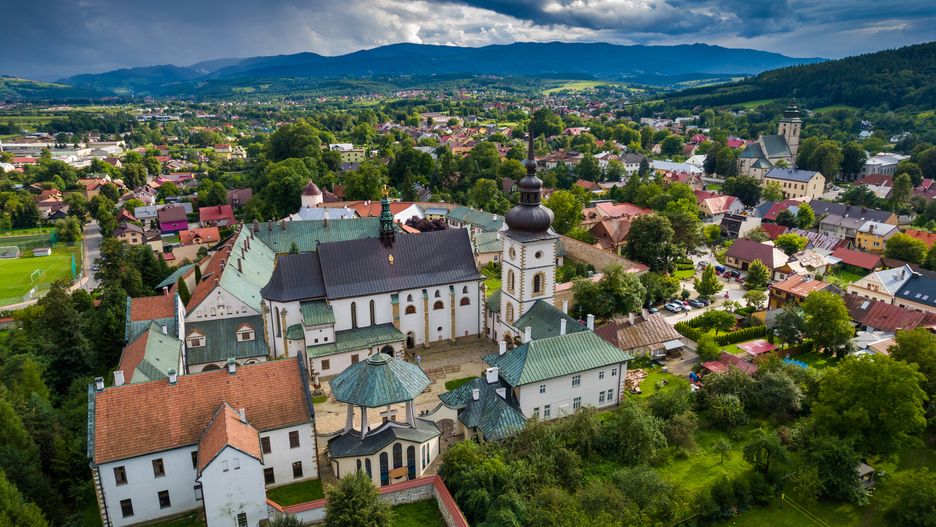 stary sacz, klasztor, klaryski, klarysek, budynek, miasto, polska