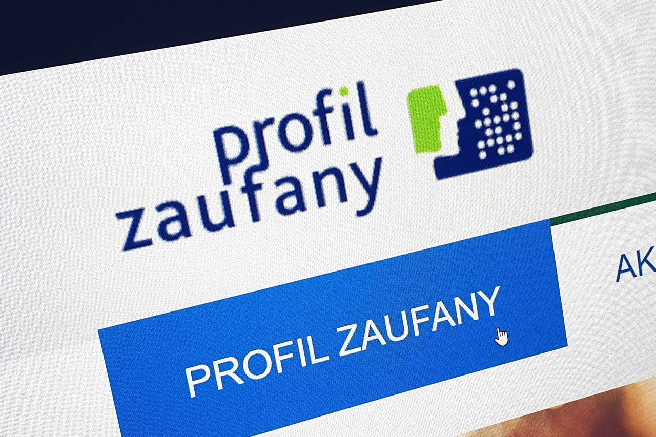 Profil Zaufany dla 13-latków. Po rejestracji trzeba potwierdzić tożsamość