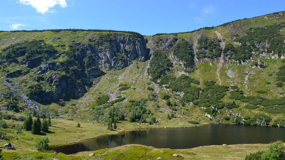 Smogornia w Karkonoszach; Mały Staw w Karkonoszach