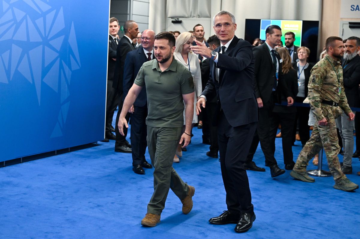 Prezydent Ukrainy Wołodymyr Zełenski i szef NATO Jens Stoltenberg