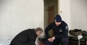 Policjanci z Nowego Duninowa pomagają mieszkańcom podczas mrozów. Empatia ratuje zdrowie i życie