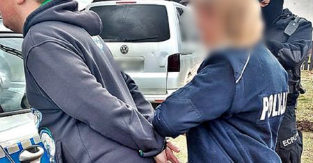 Pisał do 12-latki obrzydliwe wiadomości. Pedofil został zatrzymany