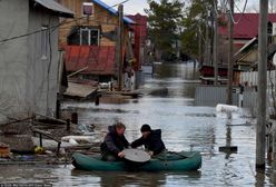 Powódź w Rosji. Poziom wody w rzece Iszym wzrósł w ciągu dnia o 140 cm