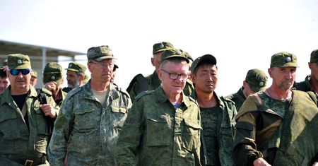 Mrożone ryby za pójście do wojska. Tak Rosja wspiera rodziny zmobilizowanych