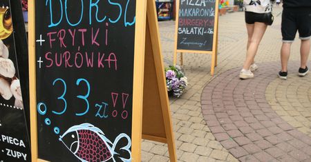 Polacy na wakacjach. "Zwykle nie chciałem liczyć pieniędzy. Do teraz"