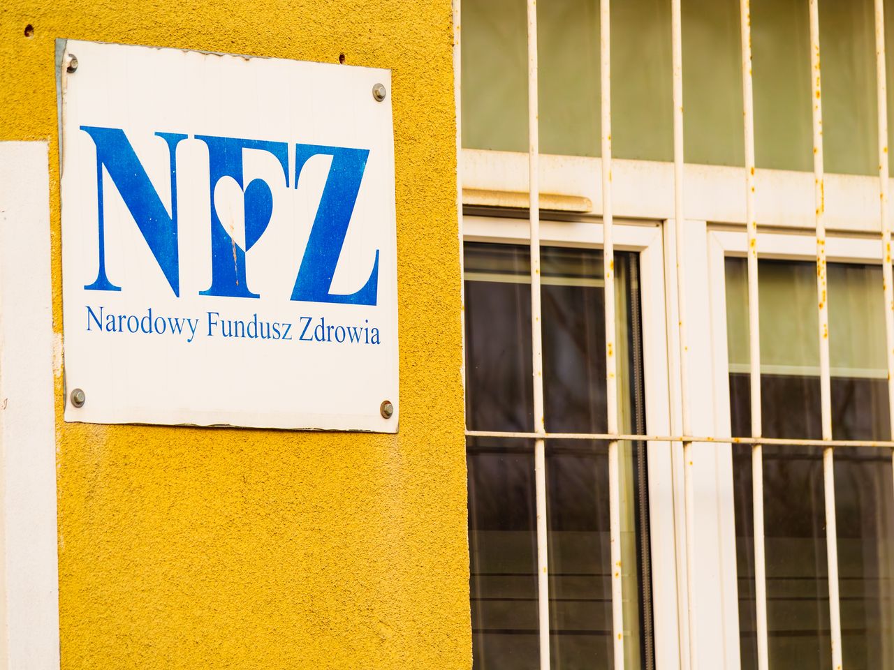 Leczenie za granicą na nowych zasadach. NFZ ma łatwiej zwracać pieniądze