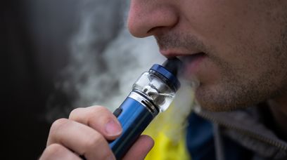 Koniec z vape'ami. Rząd na wojnie o zdrowie dzieci i młodzieży