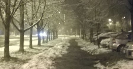 Popada marznący deszcz, sypnie śniegiem