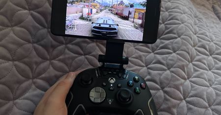 Turtle Beach Recon Cloud - test hybrydowego pada do smartfonu, PC i Xboxa