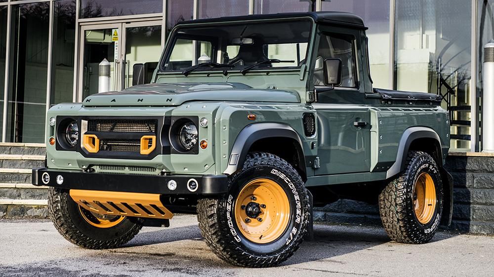 Kahn Design Land Rover Defender Pick Up - czołg z kubełkami