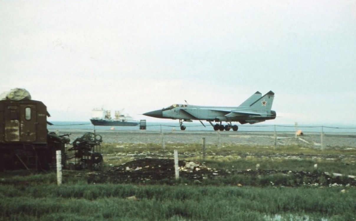 MiG-31 in northern Russia, photo from the early stages of the machine's production