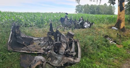 Tragiczny wypadek w Jastrzębiu Górnym. "Ciało 10 metrów od pojazdu"