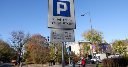 Opłaty za parkowanie. RPO interweniuje u ministra