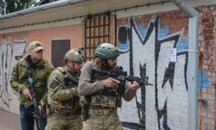 Słyszalne wybuchy i strzały na Białołęce. Jest komunikat