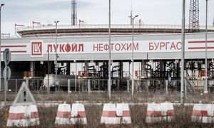 Unijny kraj przejmie kontrolę nad rosyjską rafinerią. Jest zgoda parlamentu