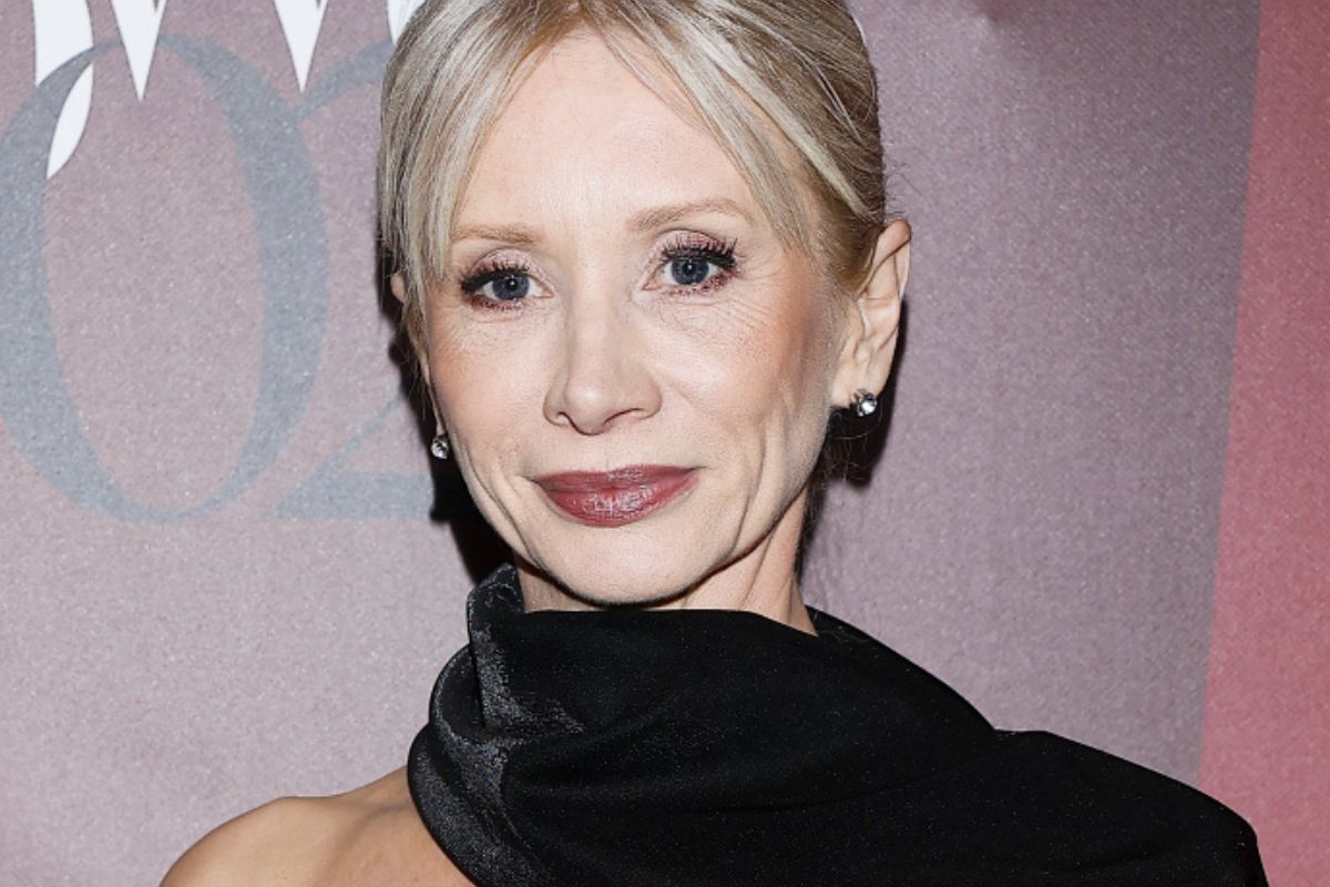 Zachwyciła w balowej sukni. Co za klasa