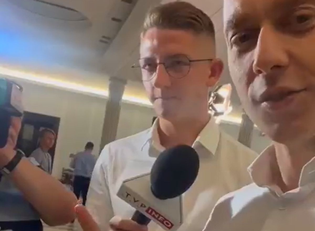 Cezary Tomczyk nagrał rozmowę z pracownikiem TVP Info