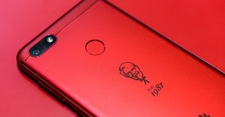 Był już smartfon Pepsi, teraz pora na KFC